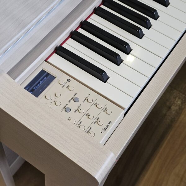 YAMAHA CLP-645WA