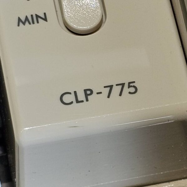 YAMAHA CLP 775